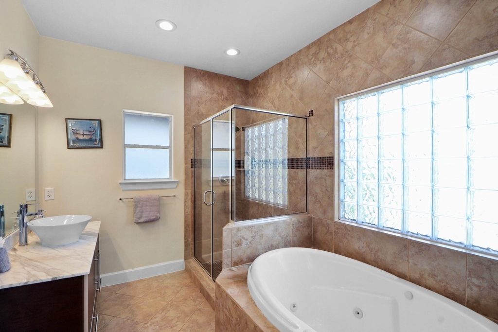 3045 Clinton Drive - Photo 14