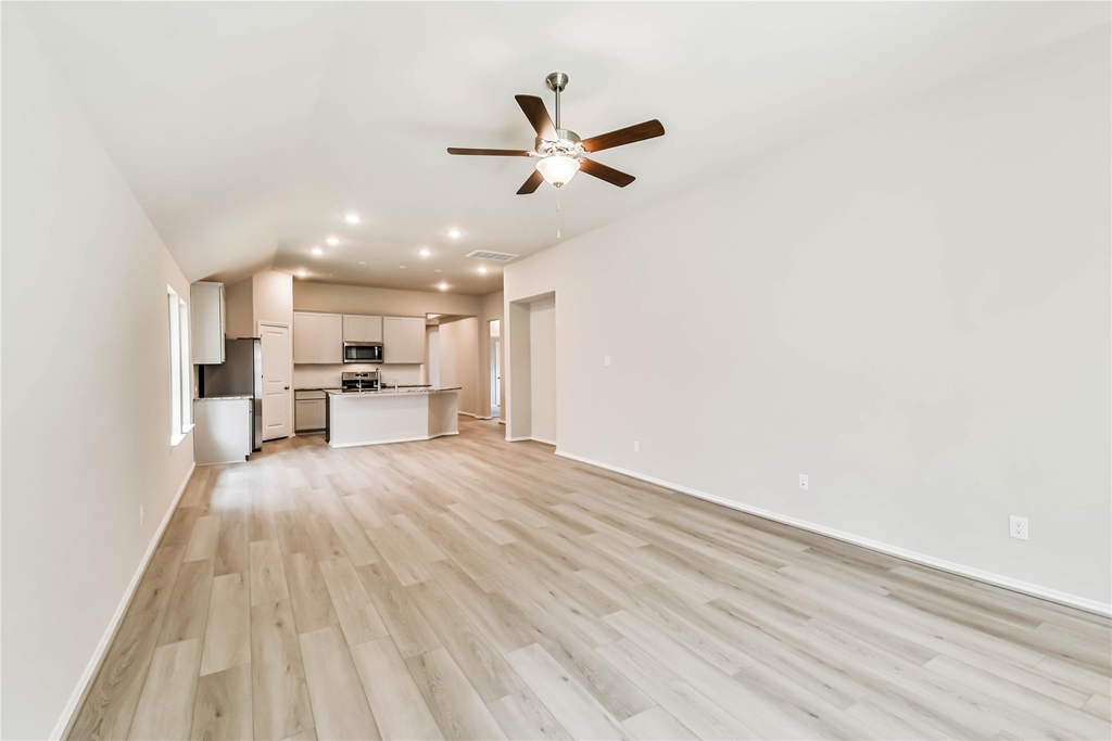 558 Sand Branch - Photo 5