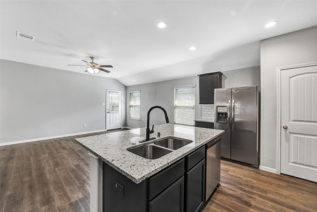 3434 Mcdonough Way - Photo 14