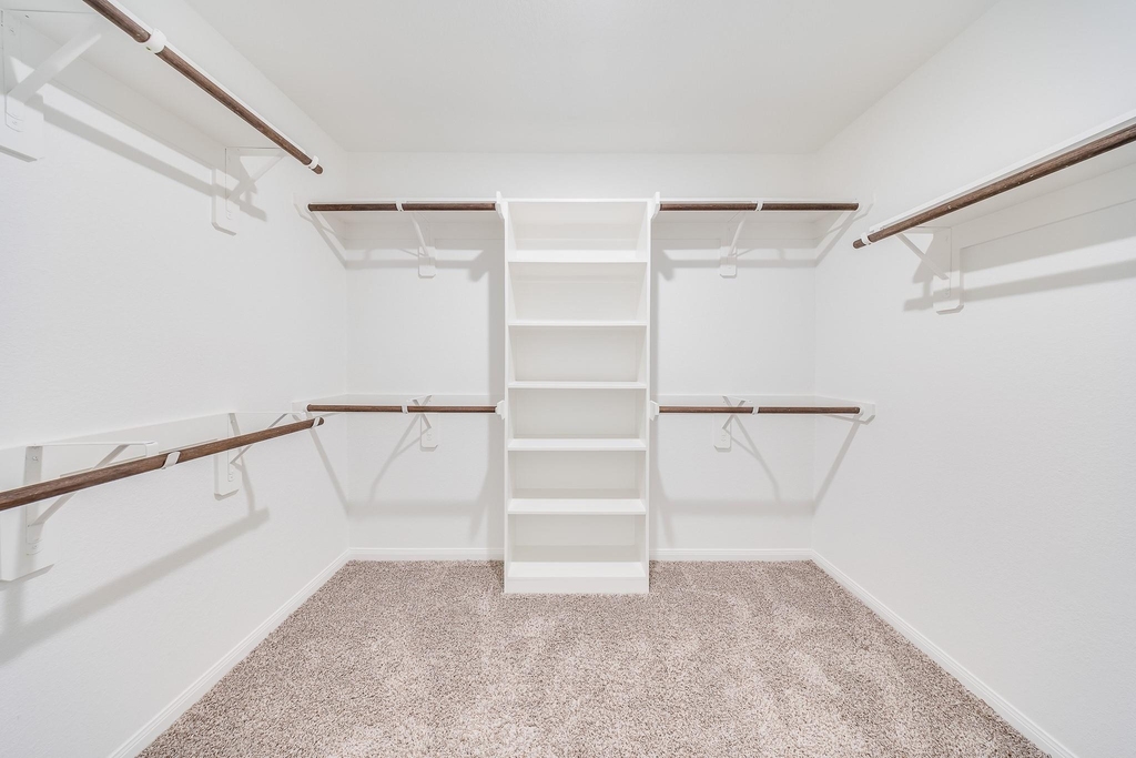 18560 Meadow Point Lane - Photo 12