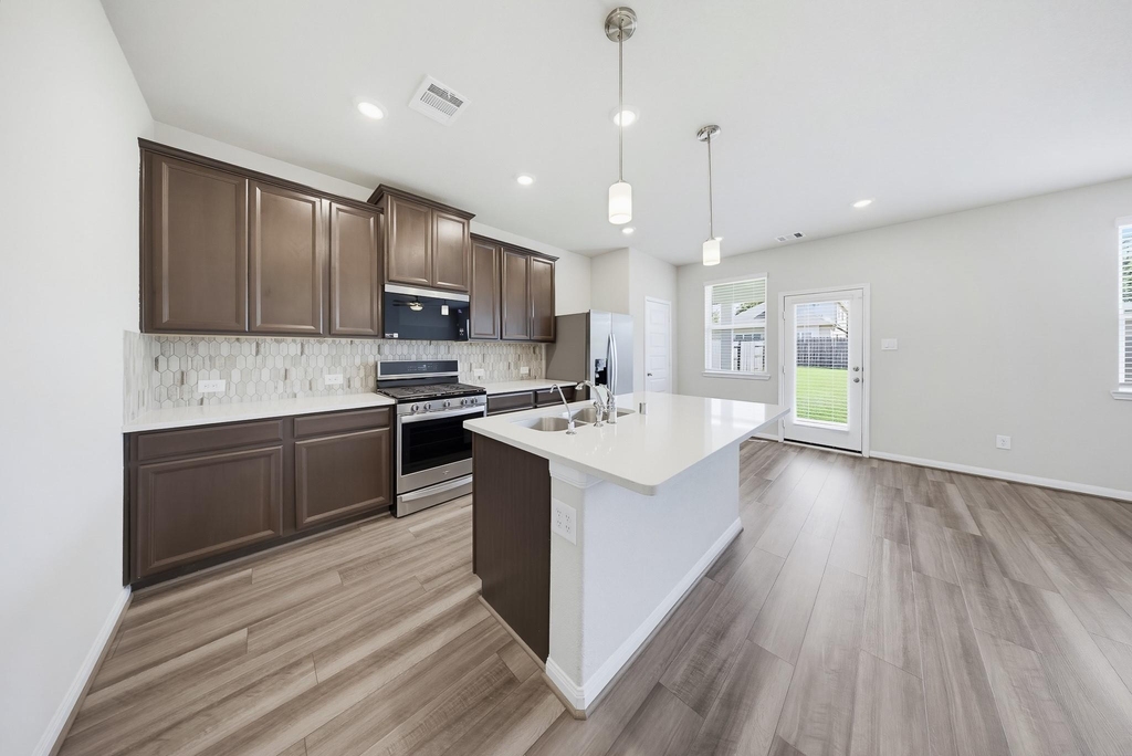 18560 Meadow Point Lane - Photo 6