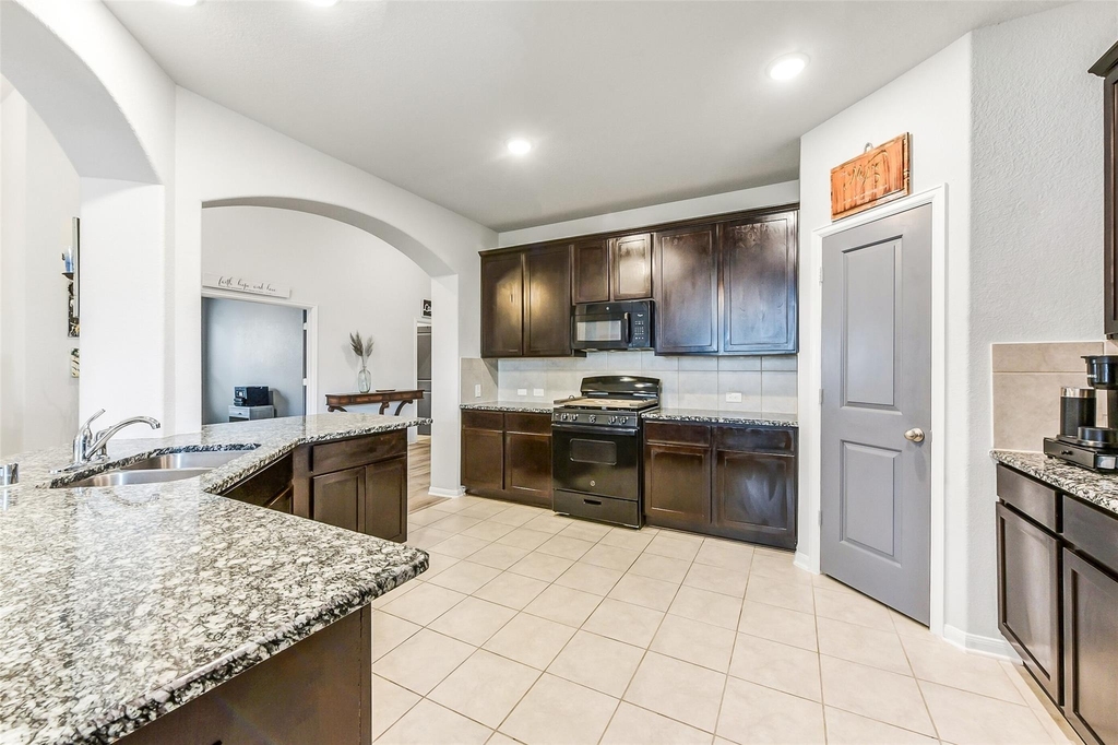 12430 Ashgrove Point Drive - Photo 10