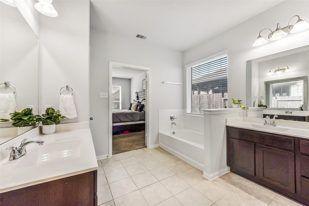 12430 Ashgrove Point Drive - Photo 20