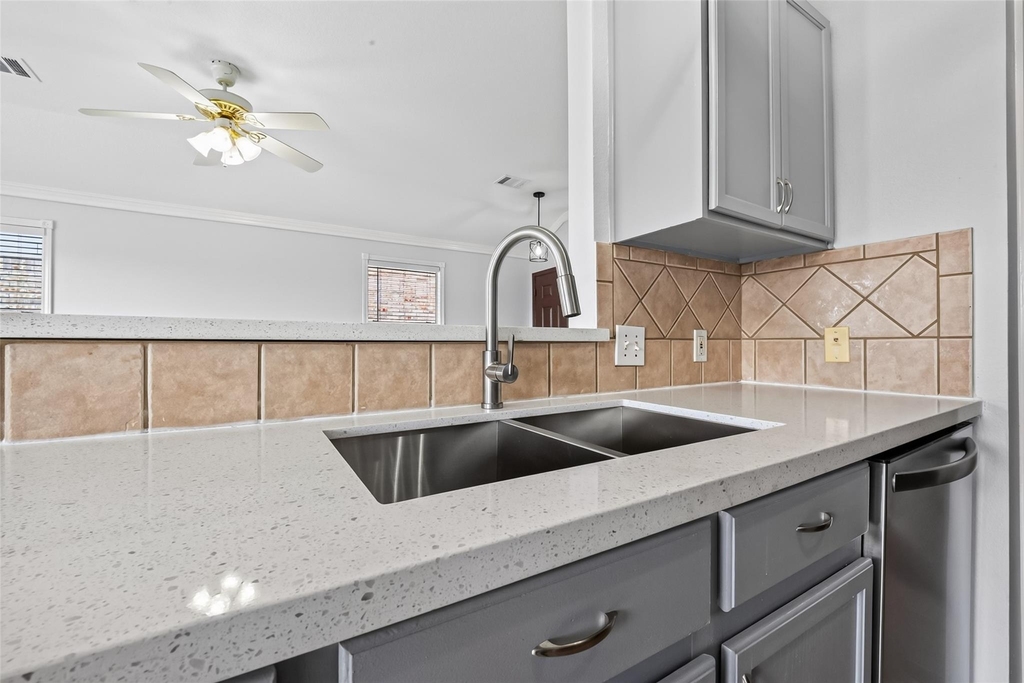 510 Cypresswood Trace - Photo 11