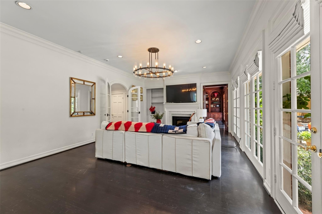 5305 Fieldwood Drive - Photo 11