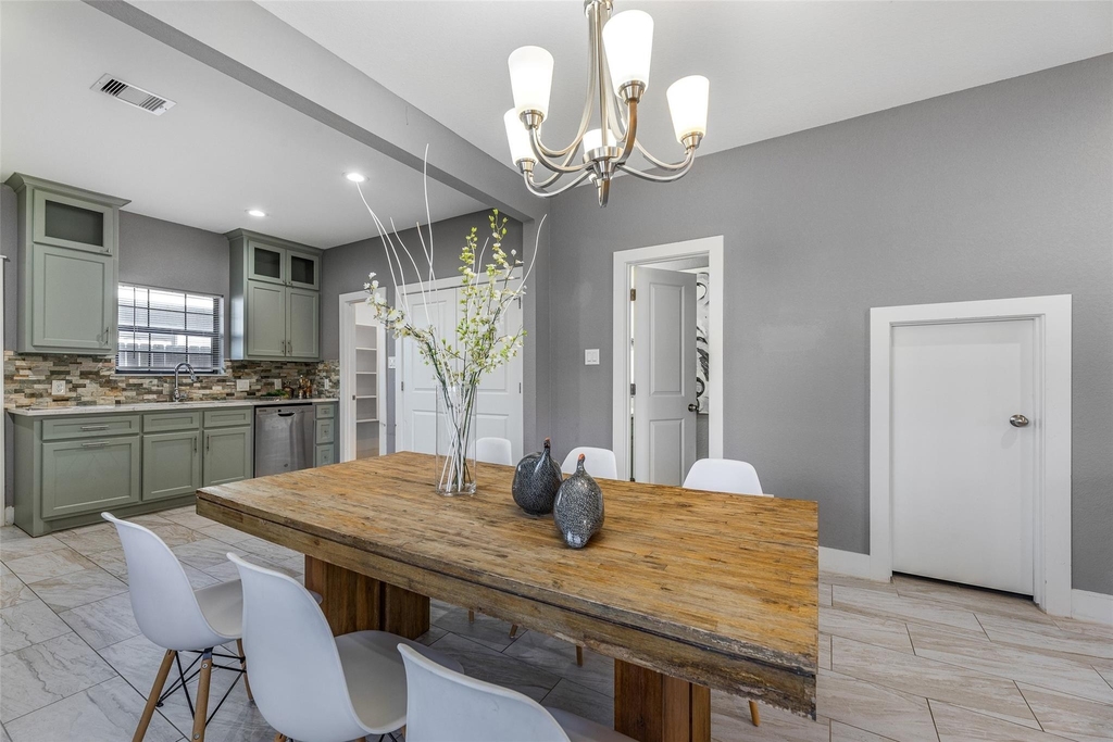 6501 Stratton Street - Photo 6