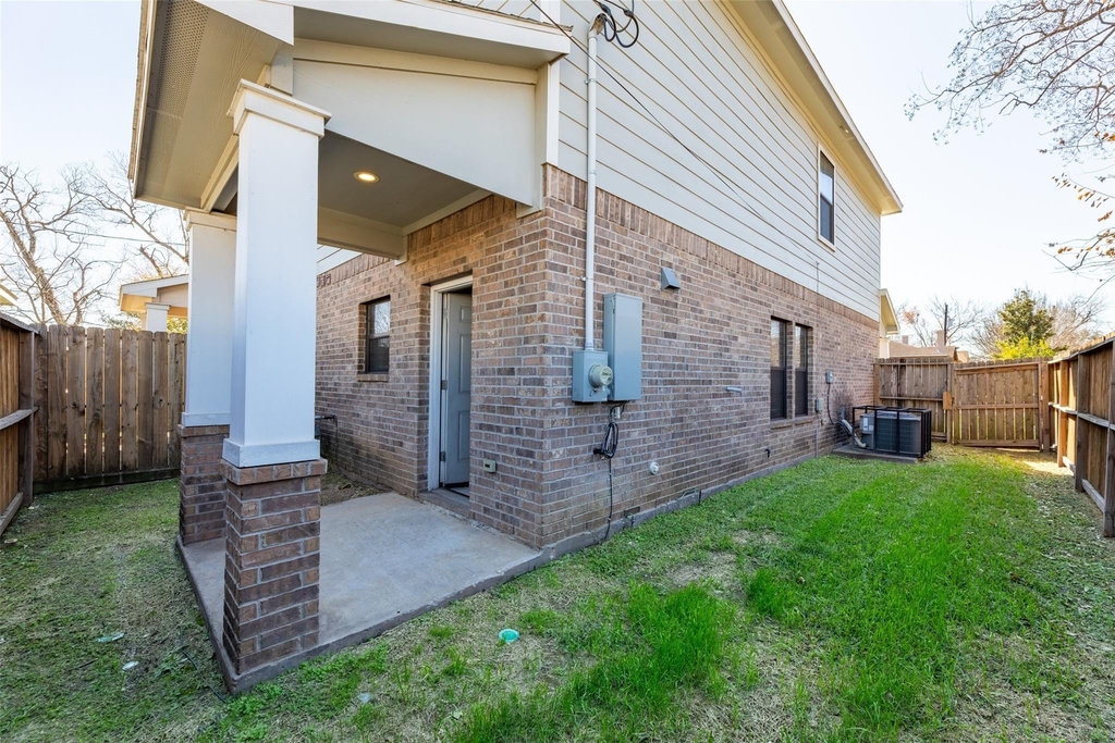 6501 Stratton Street - Photo 24