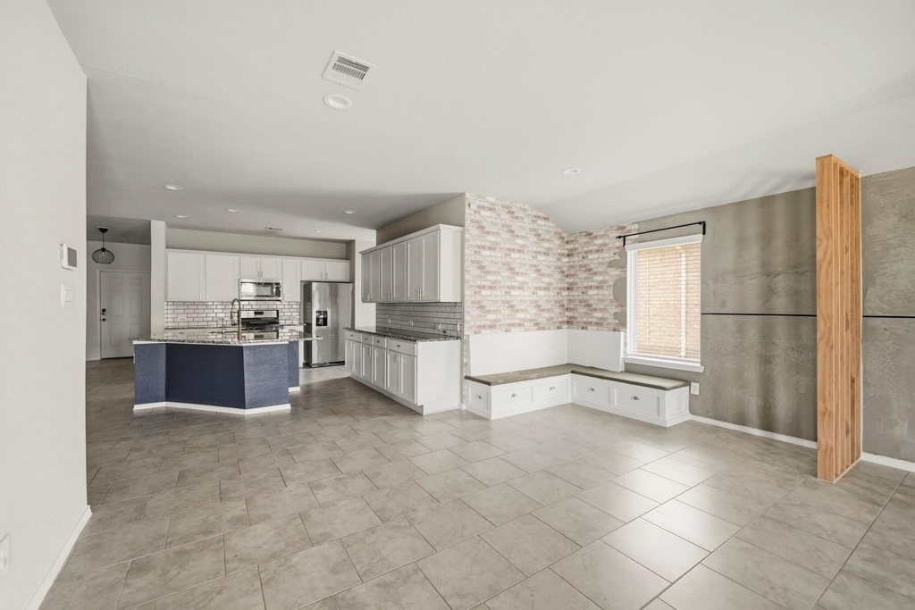 3525 Pearl Mill Lane - Photo 3