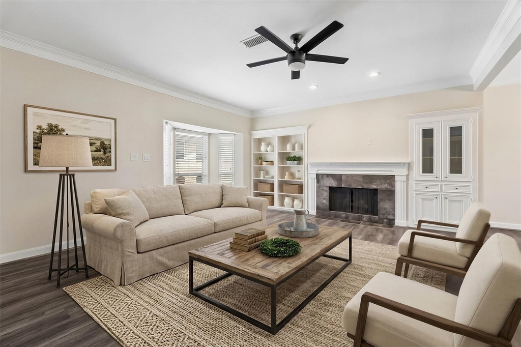1017 Nantucket Drive - Photo 1
