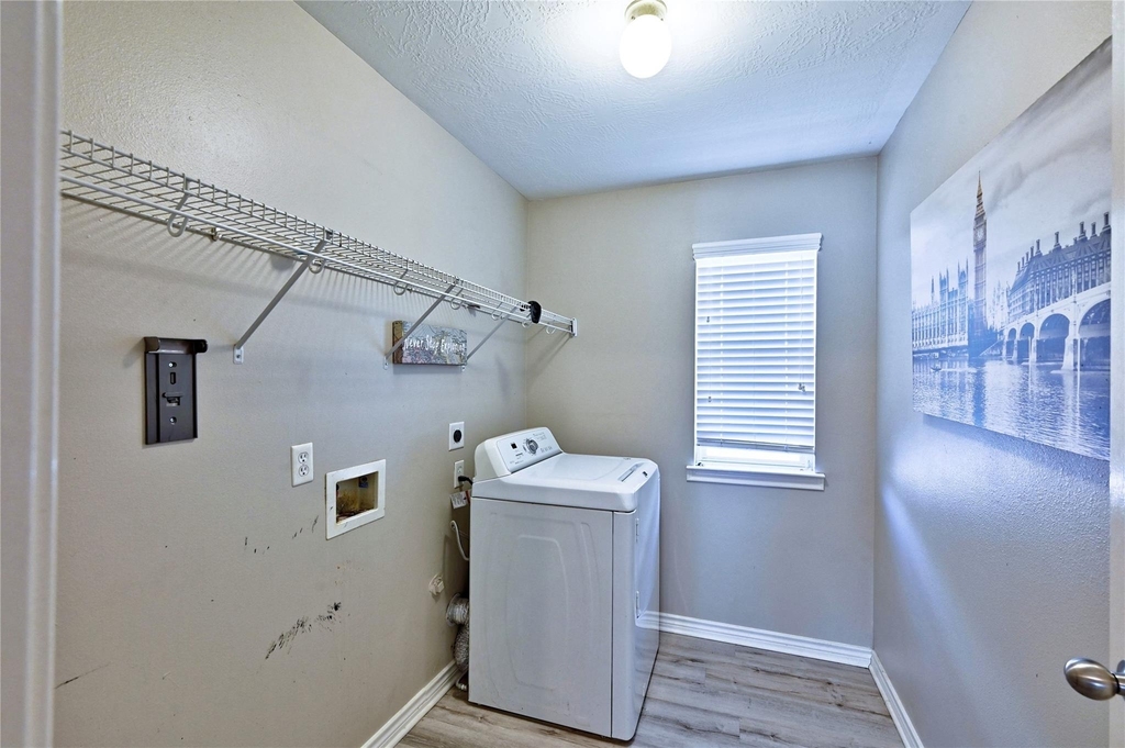 19803 Lindenwick Court - Photo 33
