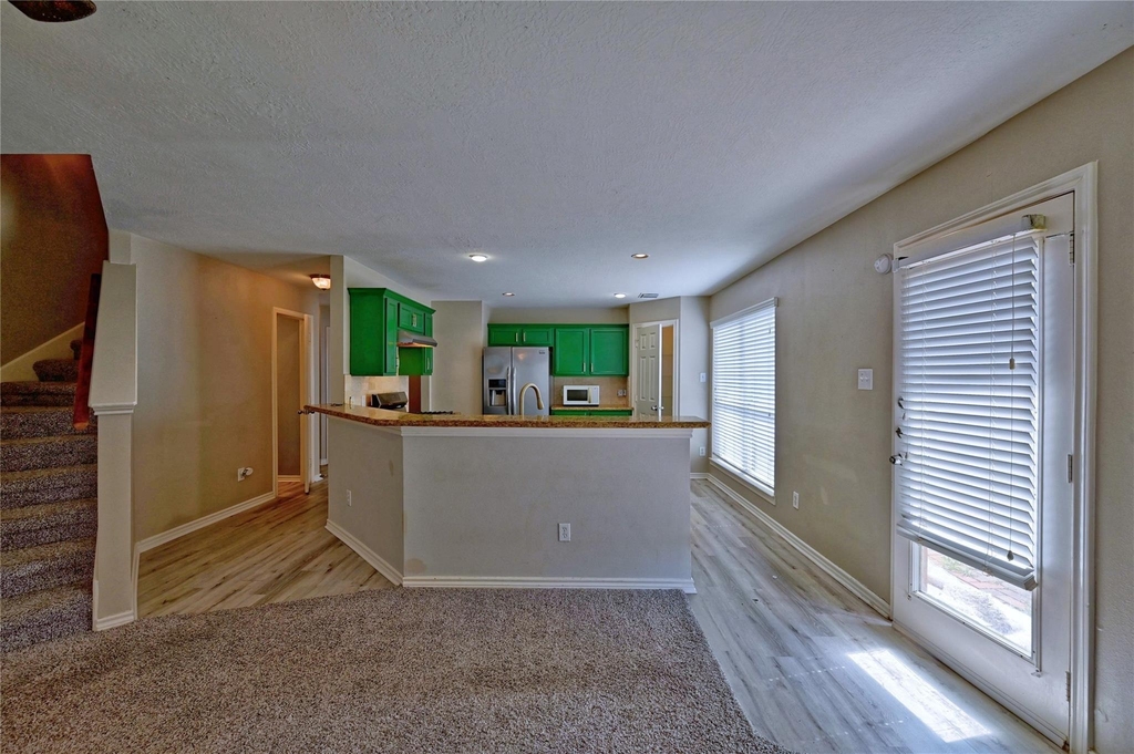 19803 Lindenwick Court - Photo 9