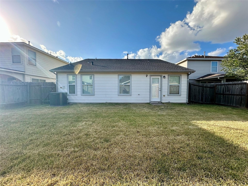 20515 Hillsdale Park Drive - Photo 30