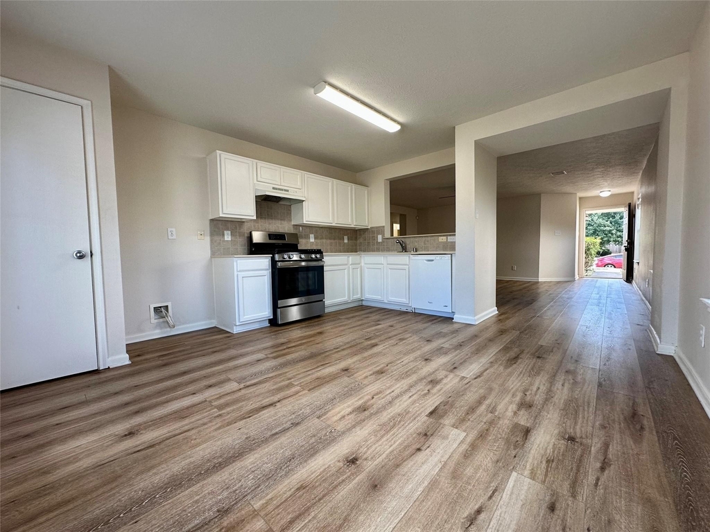 20515 Hillsdale Park Drive - Photo 3