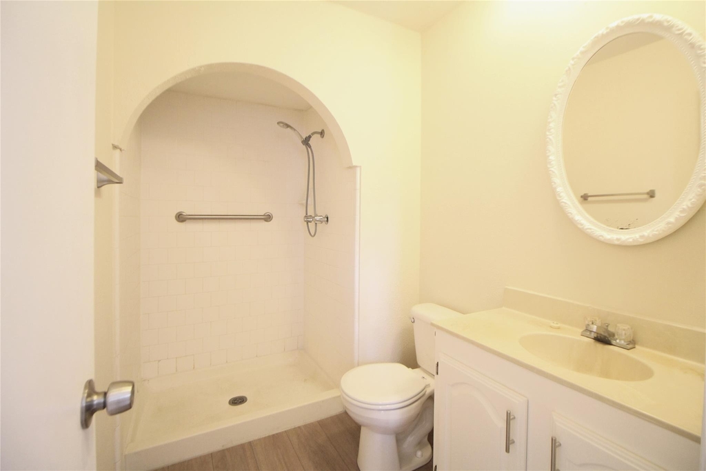 5327 Karenbeth Drive Drive - Photo 11