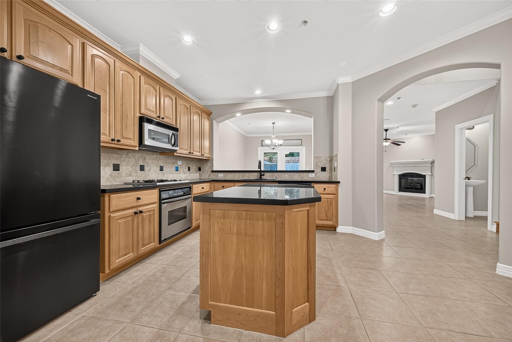 4307 Lake Walk Court - Photo 18