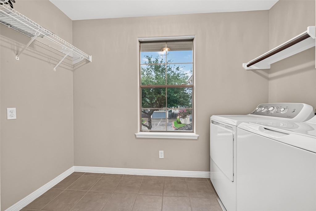 4307 Lake Walk Court - Photo 26