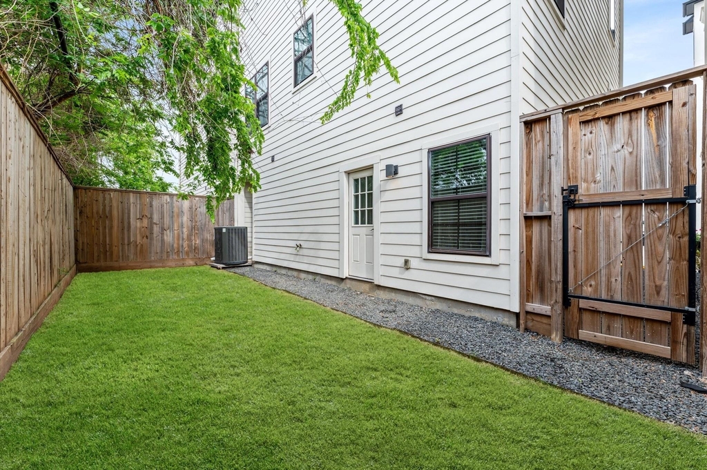 3339 Beverly Forest Drive - Photo 32