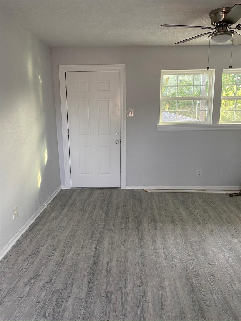 2518 Lidstone Street - Photo 10
