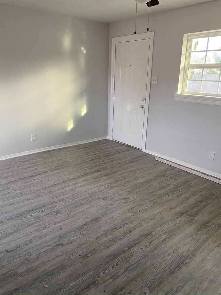 2518 Lidstone Street - Photo 6