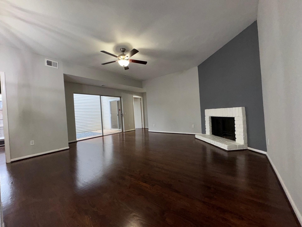 9809 Richmond Avenue - Photo 8