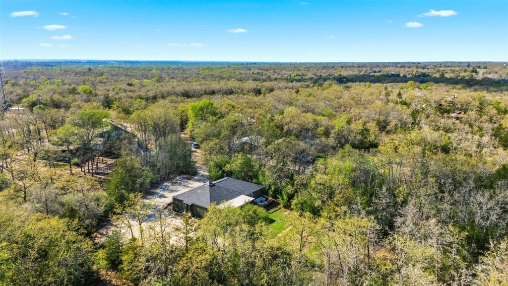 8052 Perry Lane - Photo 43