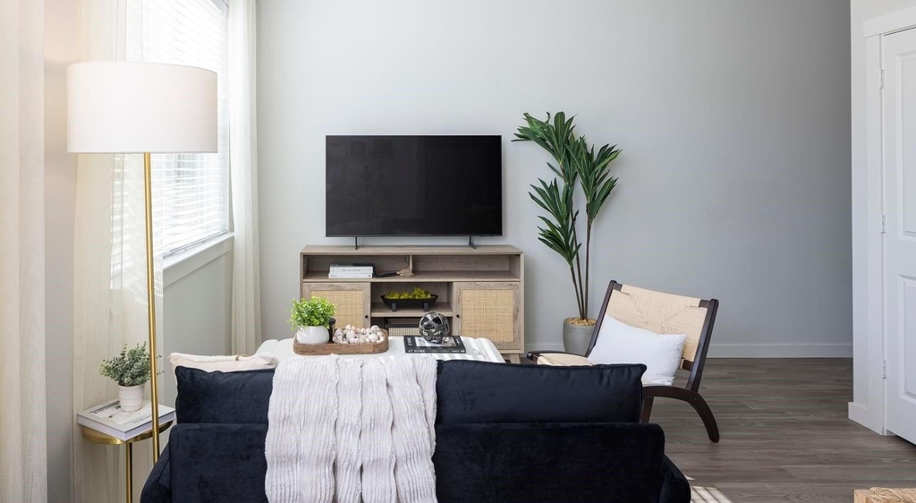 1505 Oliver Street - Photo 3