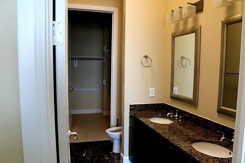 300 St Joseph Parkway - Photo 15