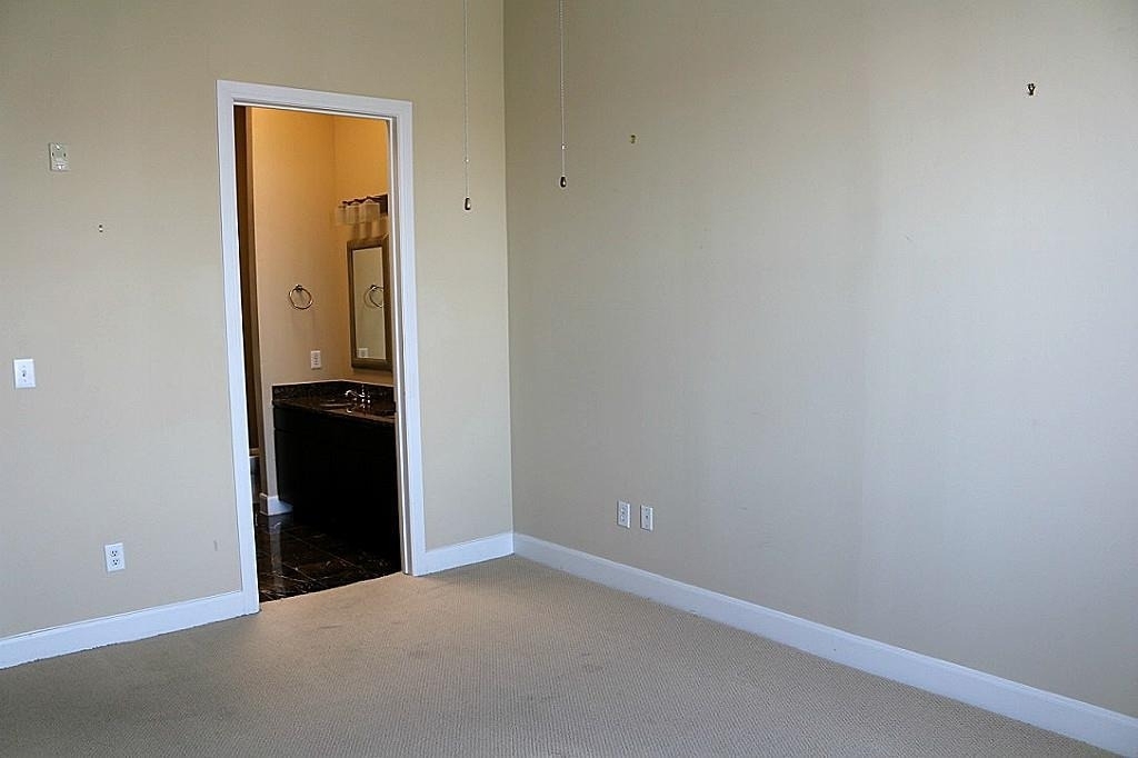 300 St Joseph Parkway - Photo 13