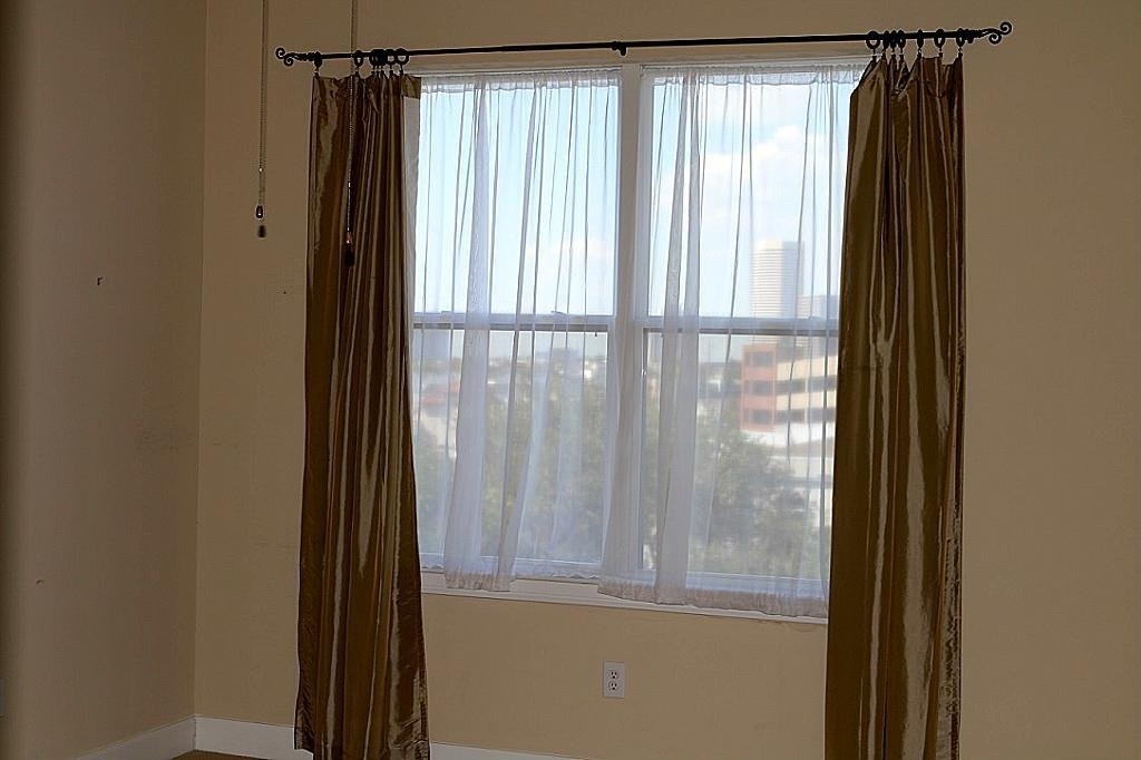 300 St Joseph Parkway - Photo 10