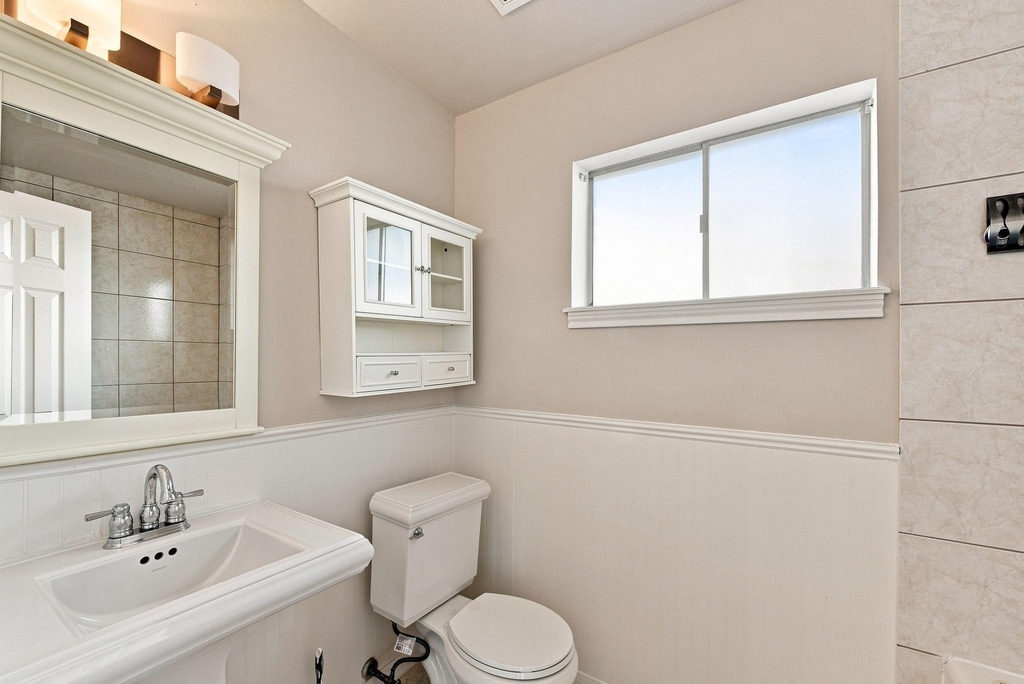 10715 Wickersham Lane - Photo 22