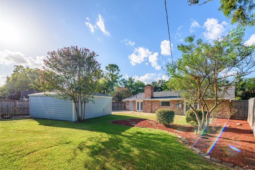 10715 Wickersham Lane - Photo 4