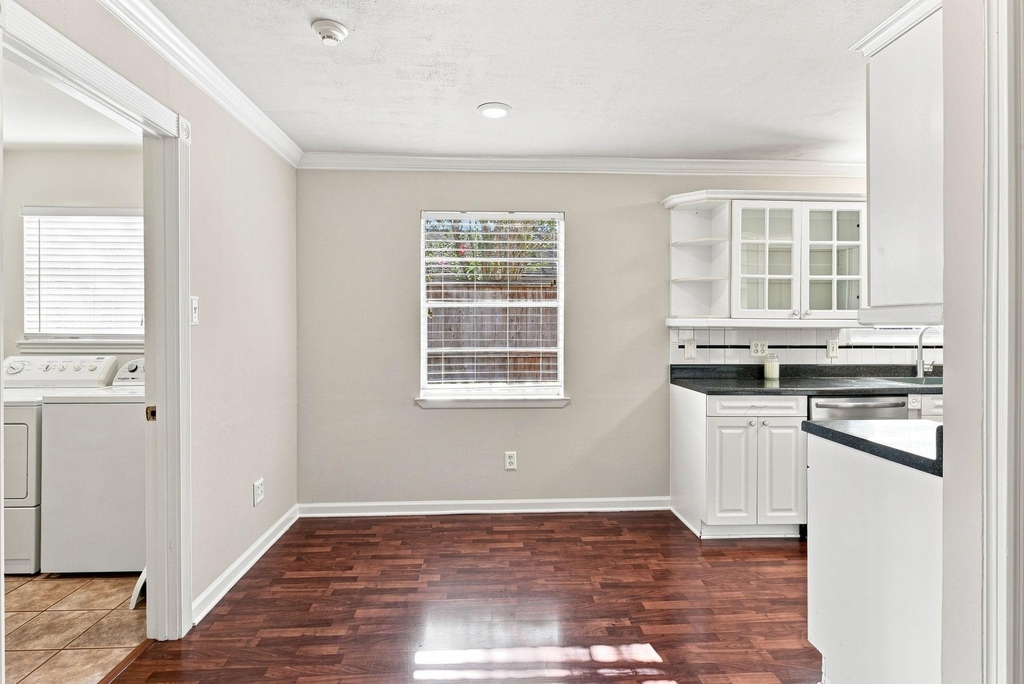 10715 Wickersham Lane - Photo 15