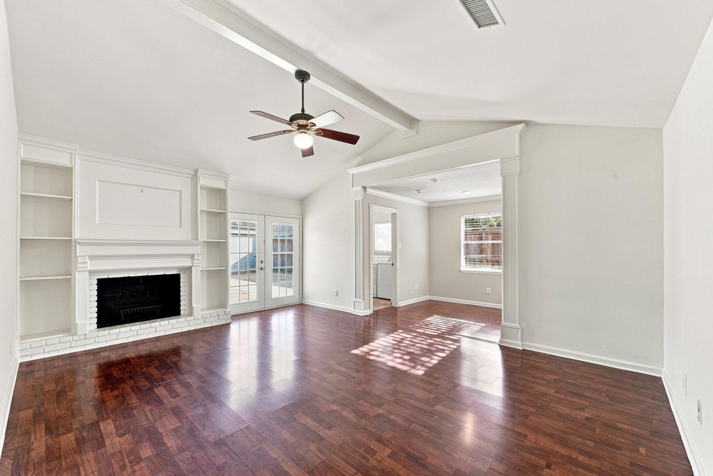 10715 Wickersham Lane - Photo 11