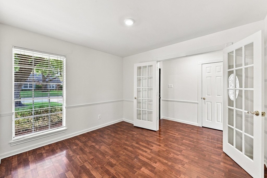 10715 Wickersham Lane - Photo 10