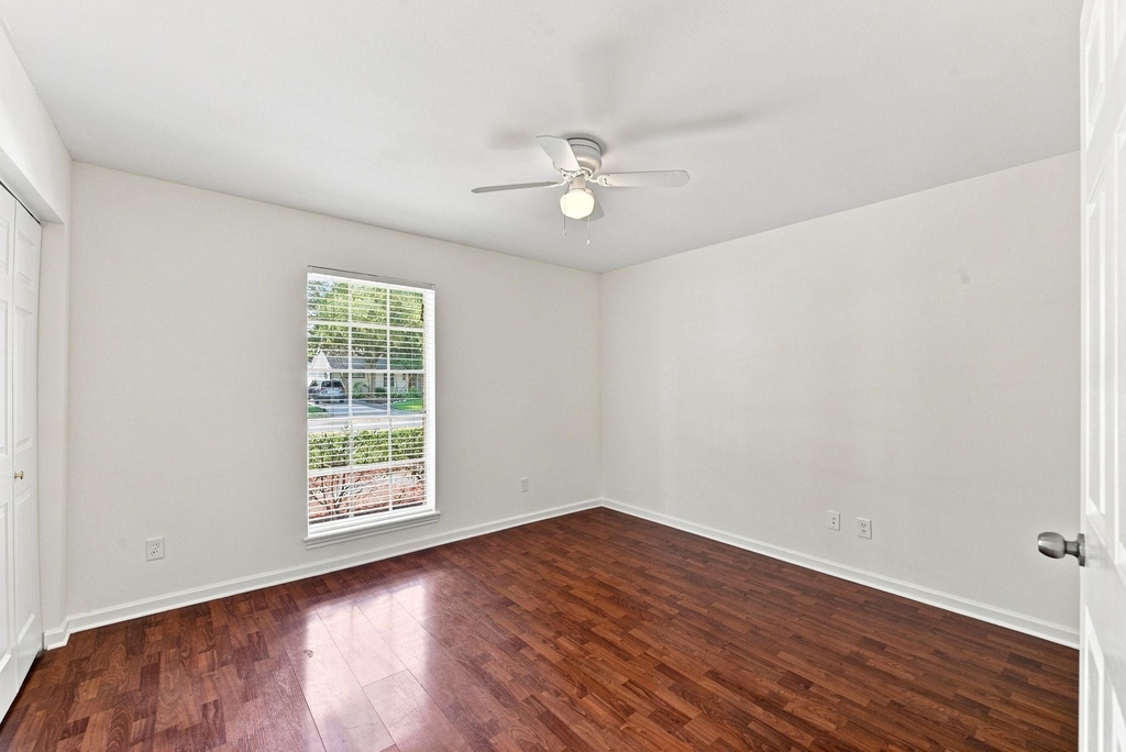 10715 Wickersham Lane - Photo 18