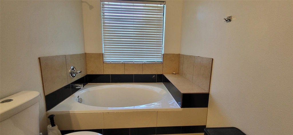 9734 La Vista Drive - Photo 21