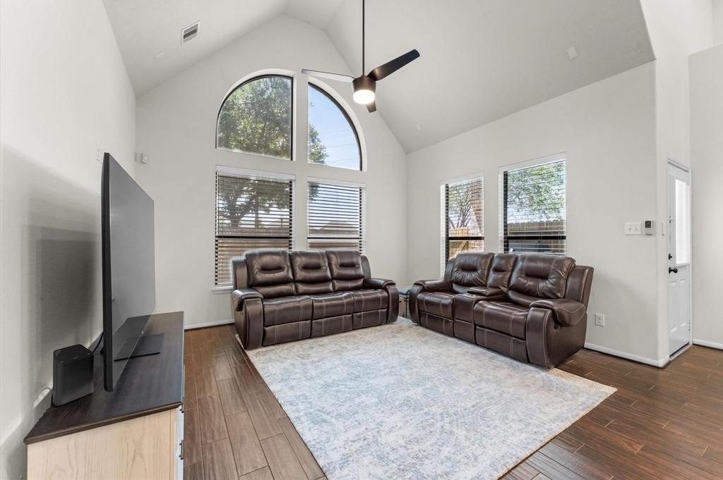 17805 Arapaho Hill Lane - Photo 9