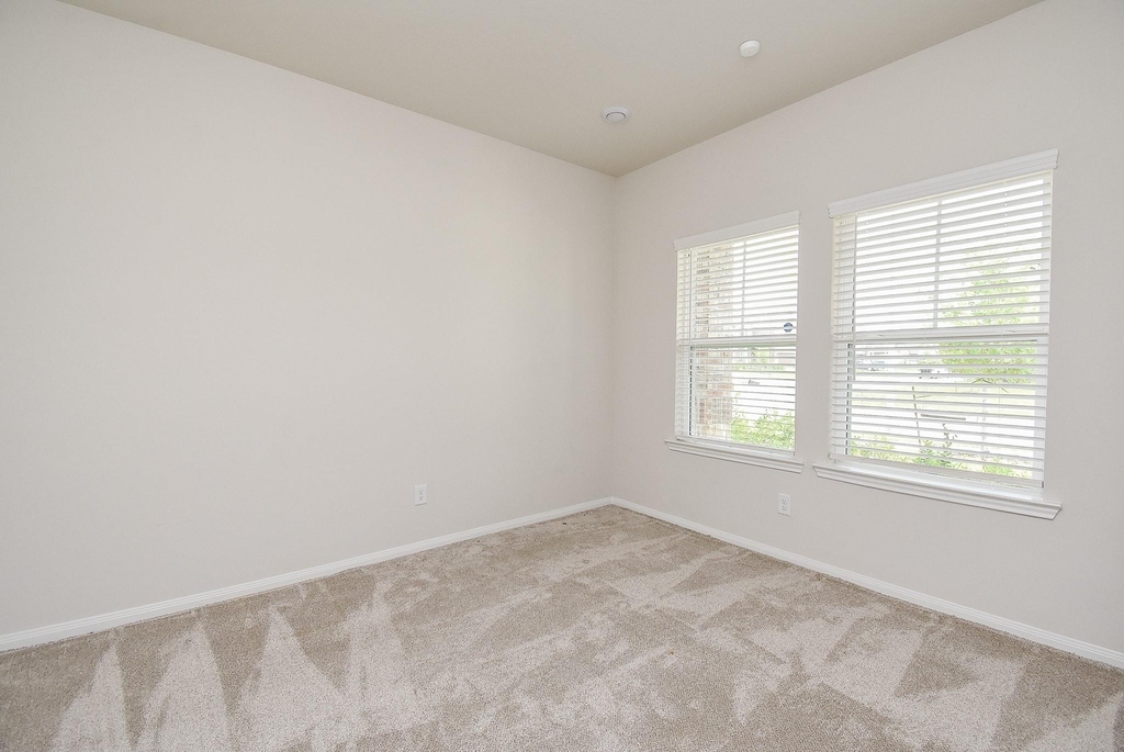 21502 Carbone Lane - Photo 14