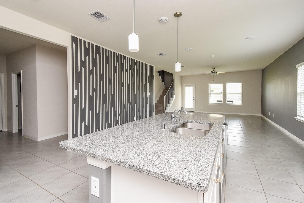 21502 Carbone Lane - Photo 6