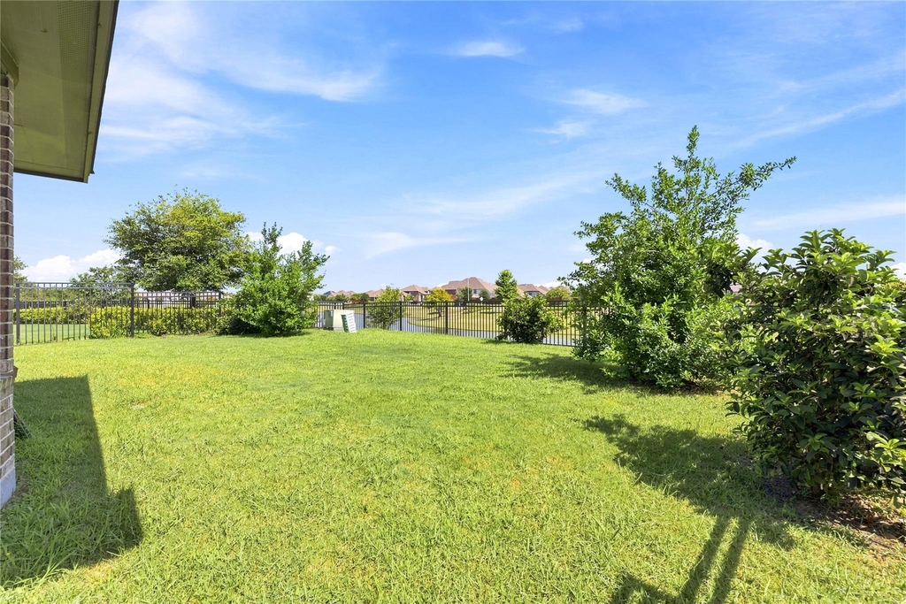 24610 Bardona Way - Photo 34