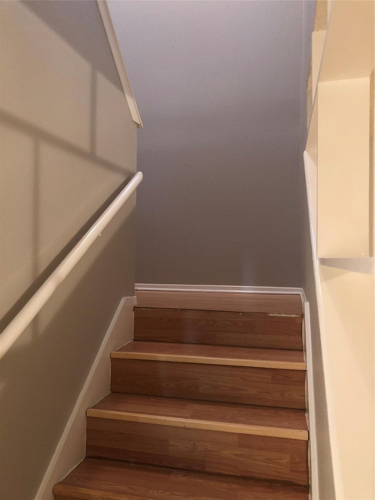 12002 Mighty Oak Drive - Photo 4