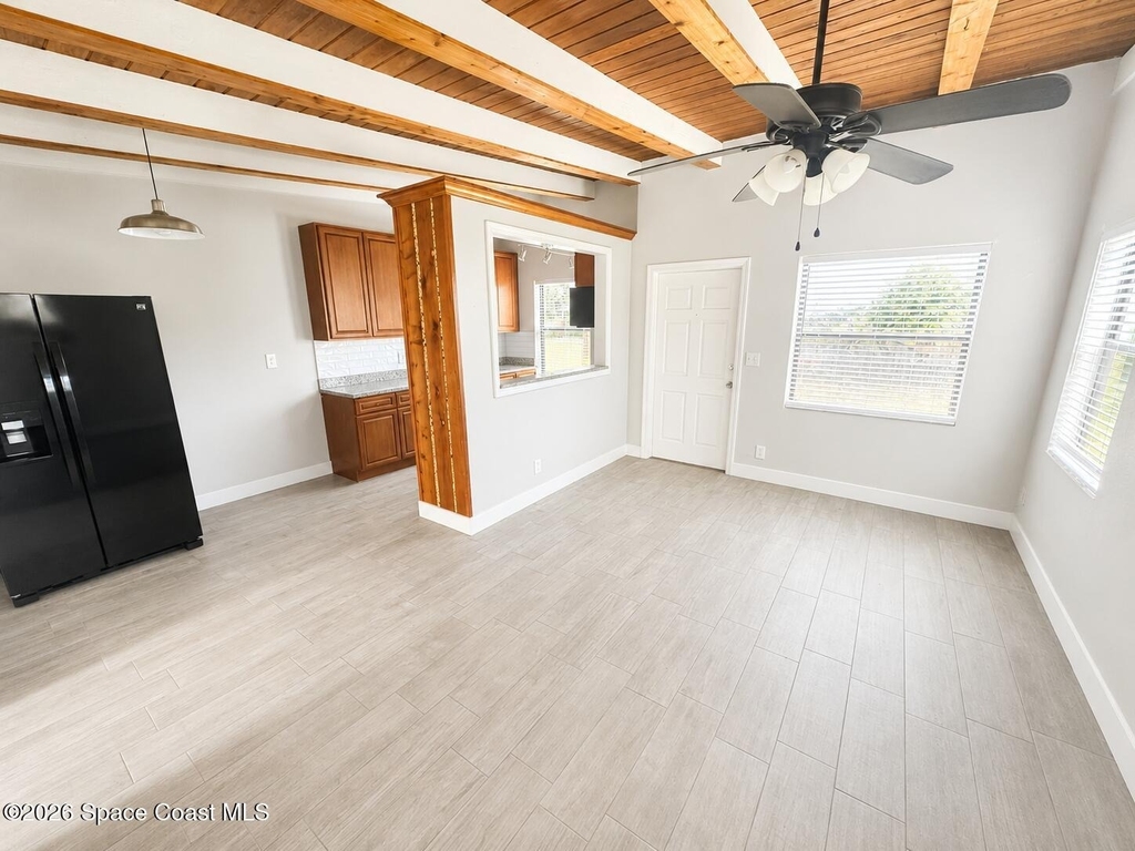 1606 S Miramar Avenue - Photo 2
