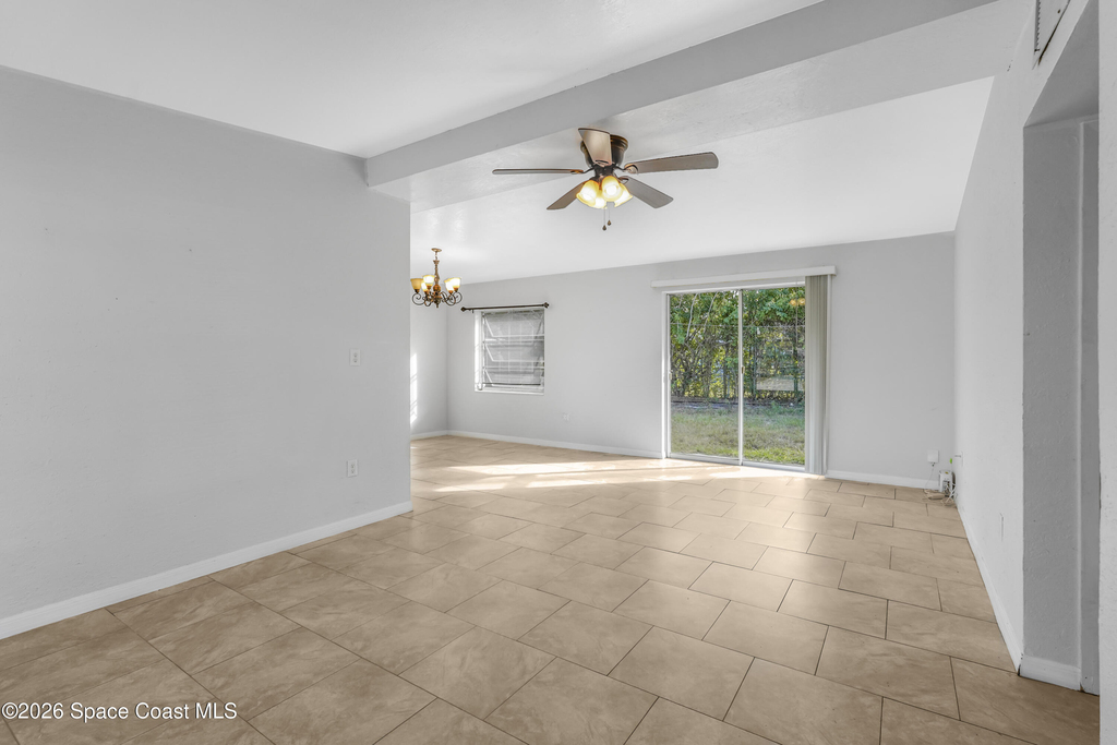 1895 Coolidge Avenue - Photo 3