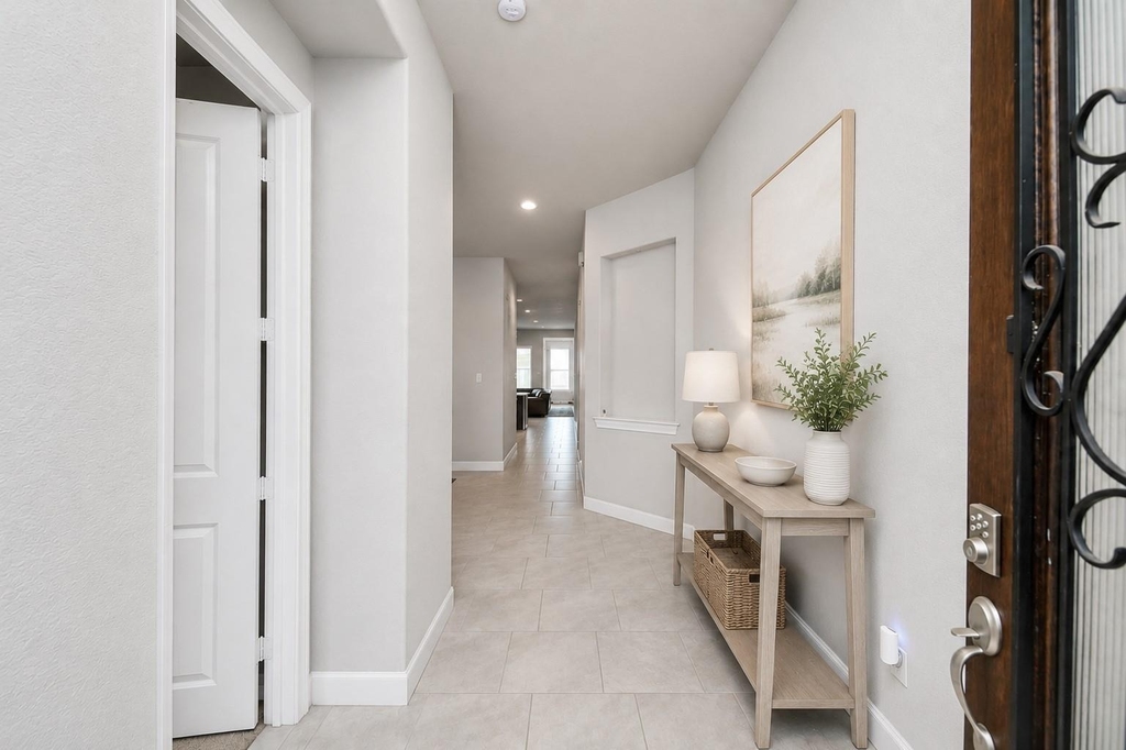 1026 Warm Summer Drive - Photo 2