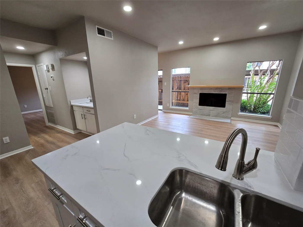 1818 Augusta Drive - Photo 19