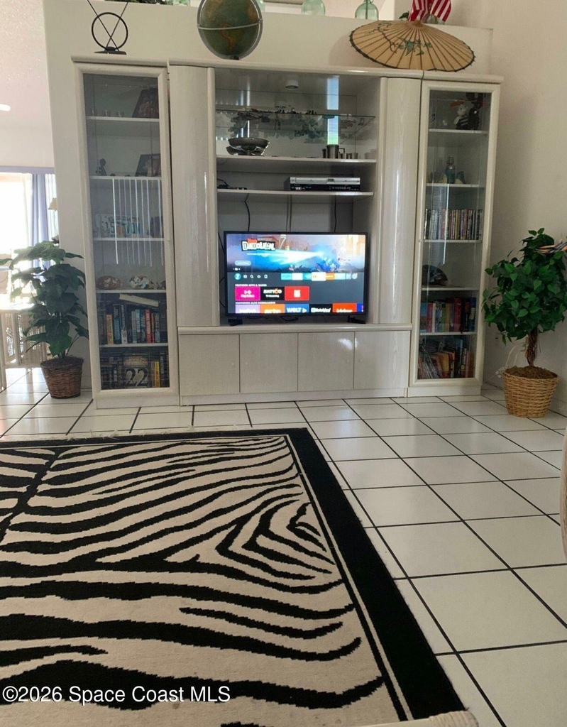 914 Beryl Drive - Photo 8