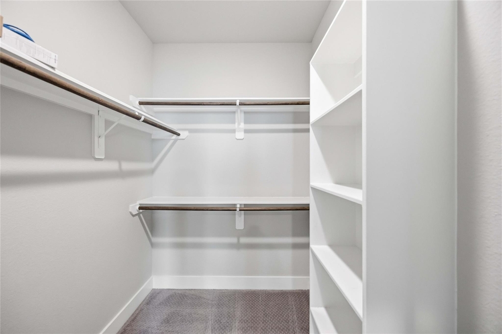 420 W 28th Street - Photo 21