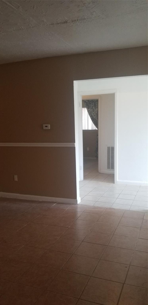 10734 Concho Street - Photo 2