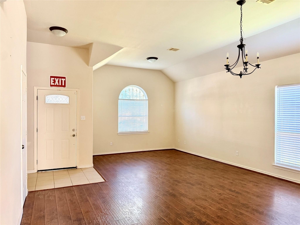 13743 Canyon Hollow Loop - Photo 9