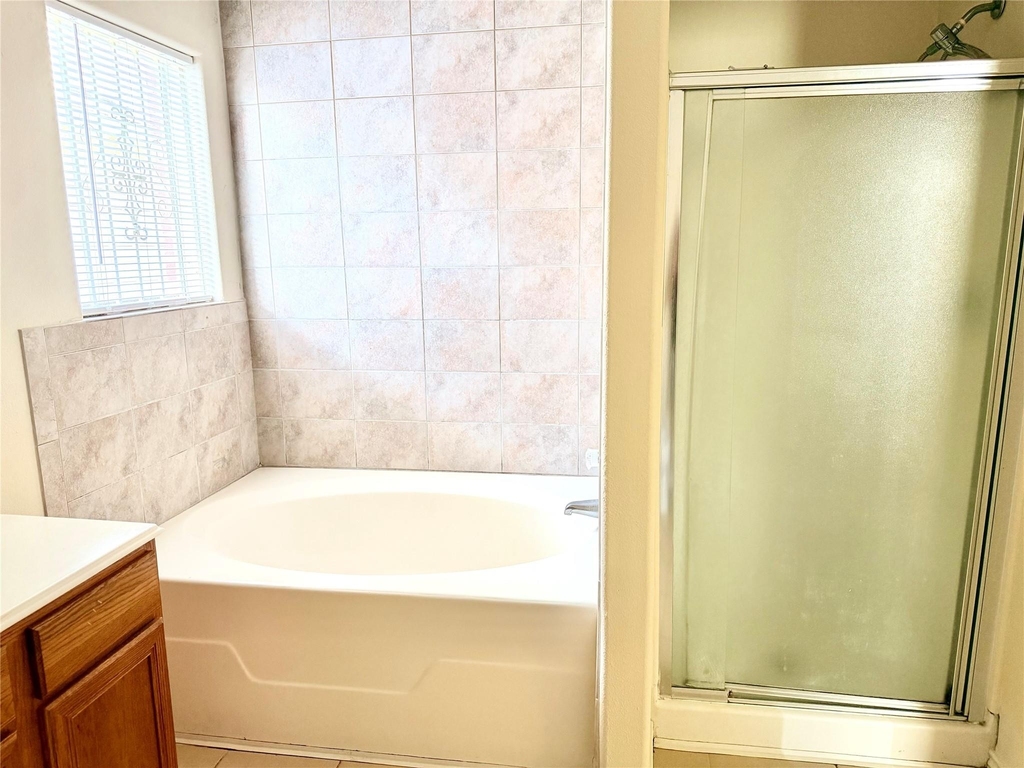 13743 Canyon Hollow Loop - Photo 15